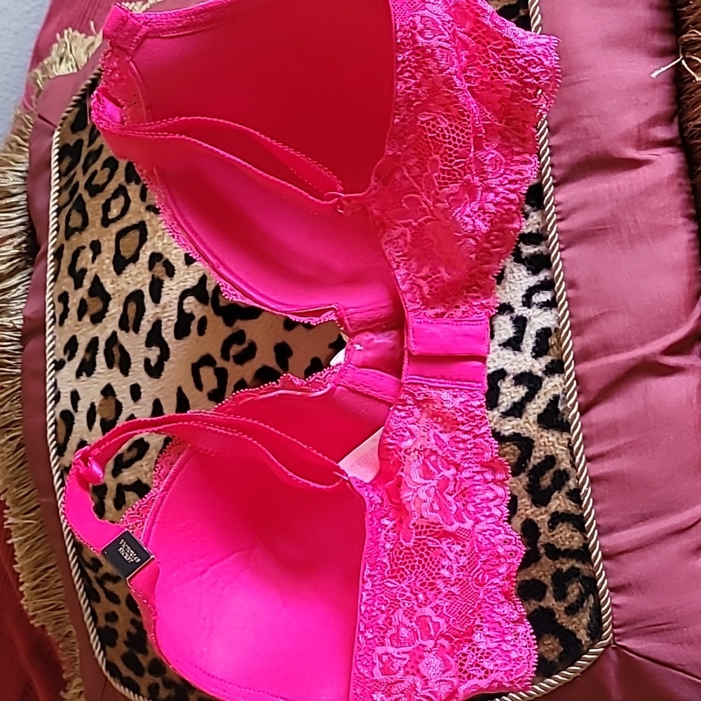 Bra - Picture 3 of 4